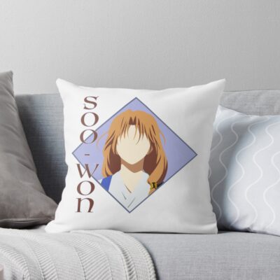 Soo Won Yona Of The Dawn Throw Pillow
